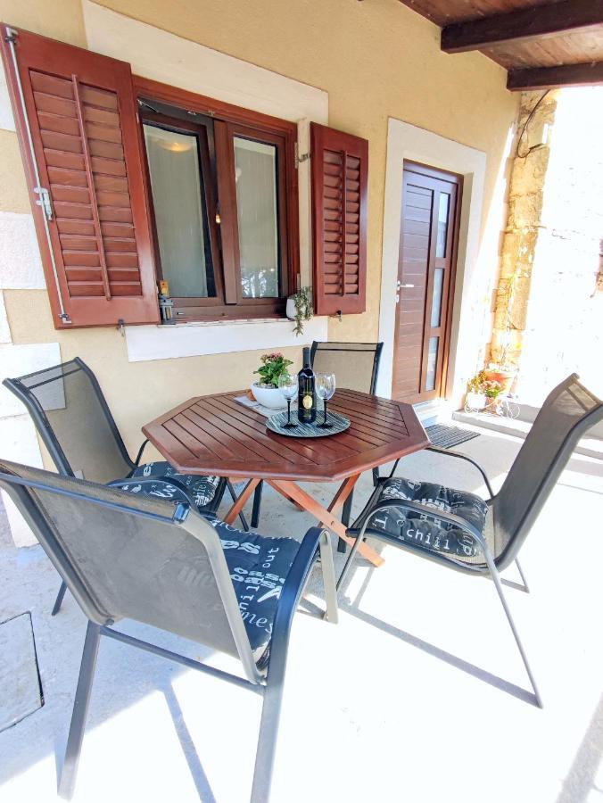 Apartment Pajtak Poreč Buitenkant foto