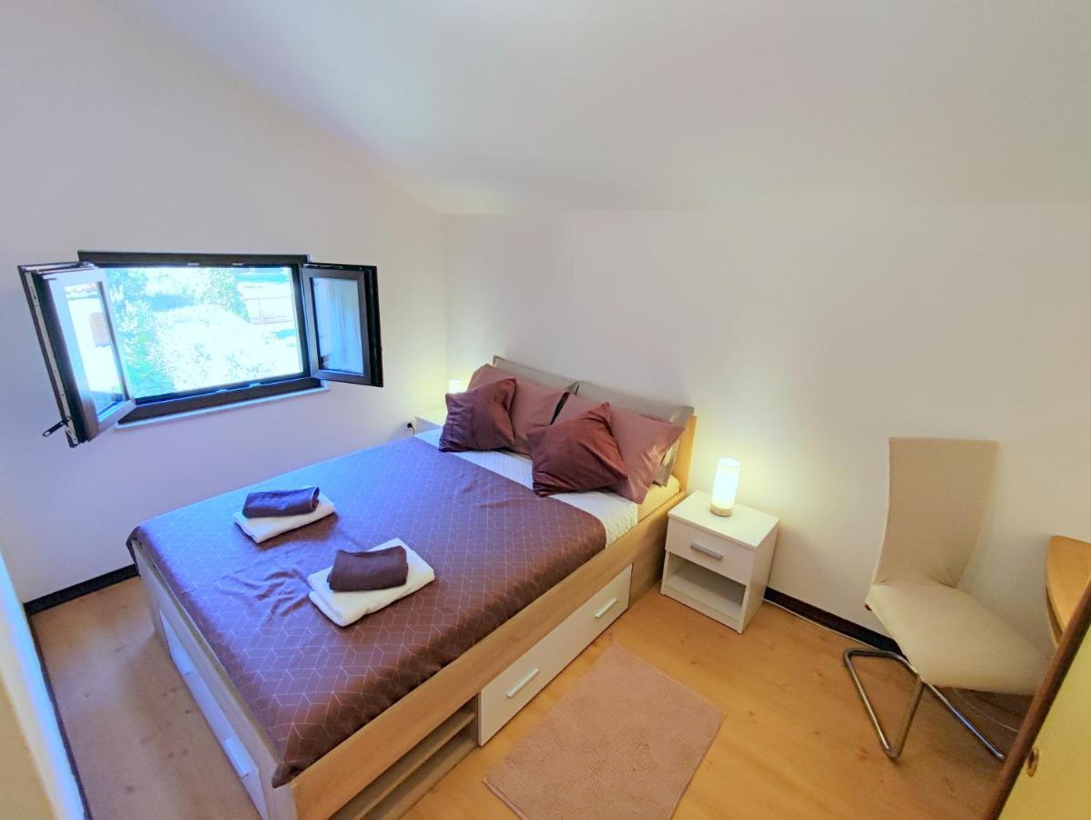 Apartment Pajtak Poreč Buitenkant foto