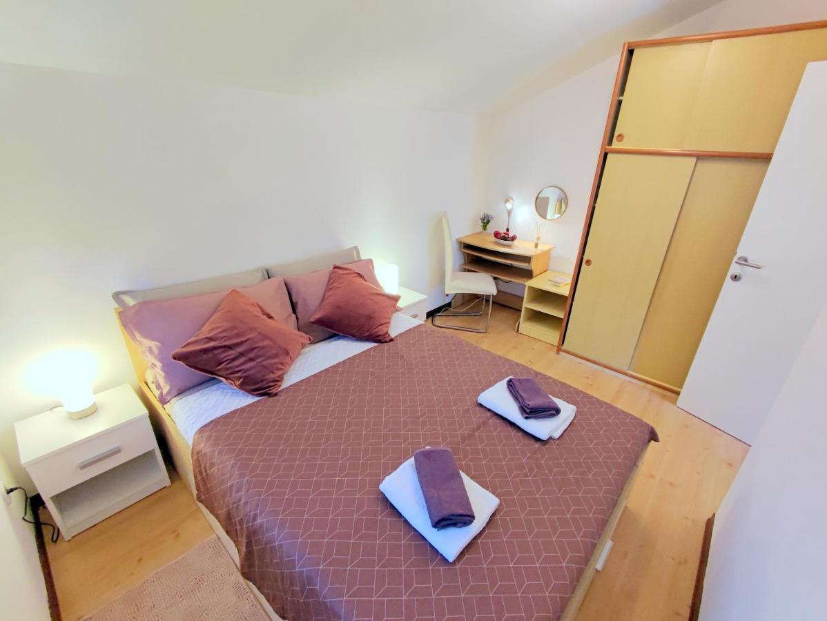 Apartment Pajtak Poreč Buitenkant foto